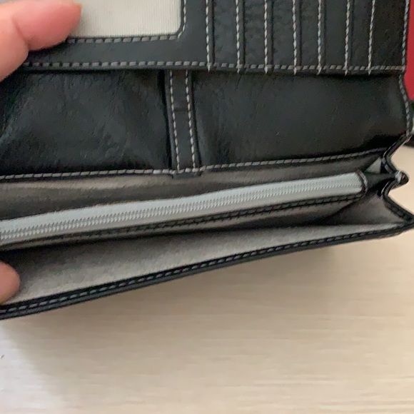 Matt & Nat (3) - Picture 6 of 11